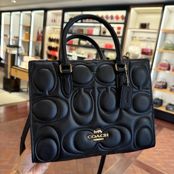 Last 1‼️Coach Maggie Small Tote Bag In Signature Leather  CY670 Black - Picture 1 of 16